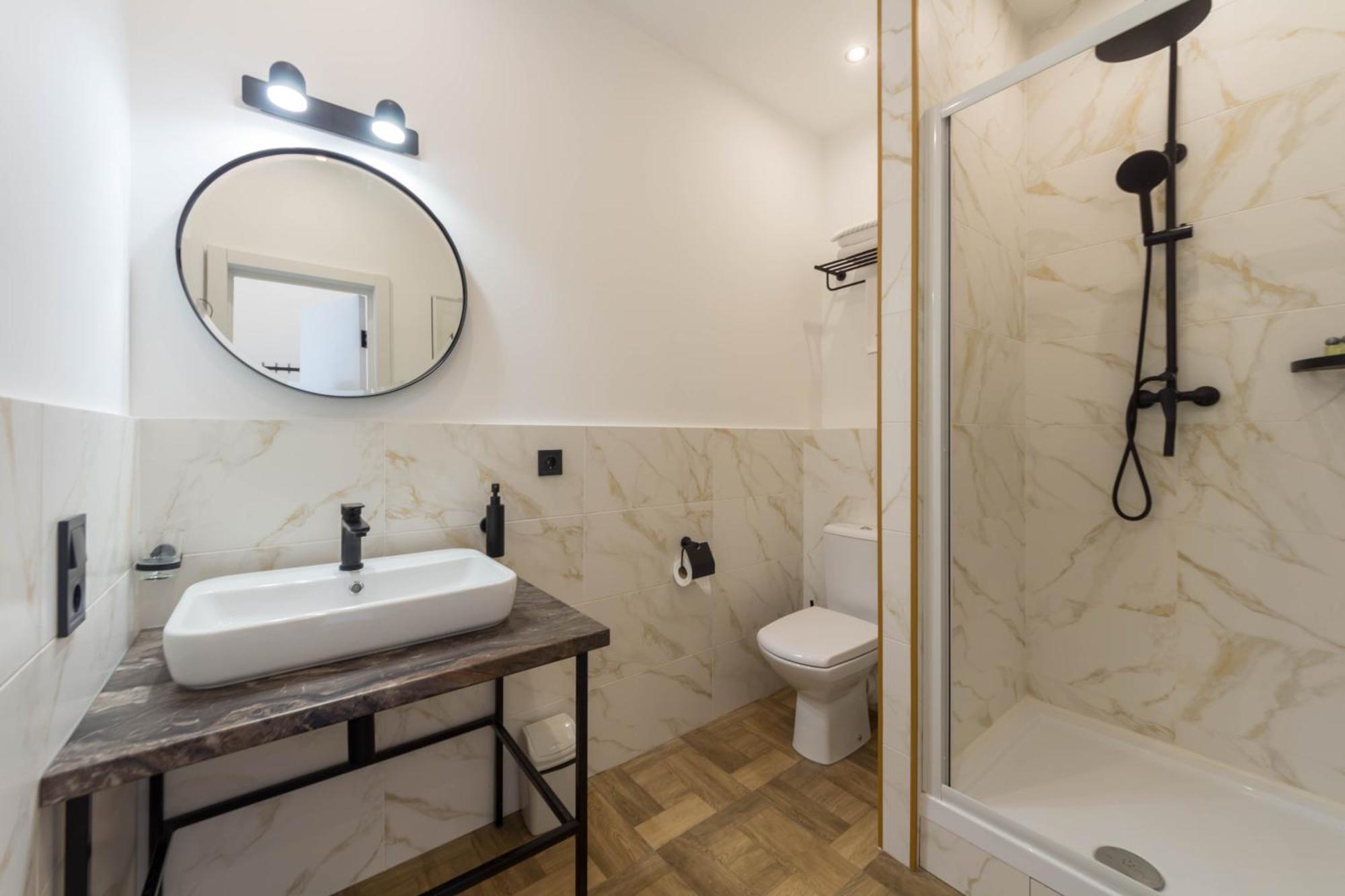 Design Apartments With Panoramic View Kyiv Exterior photo