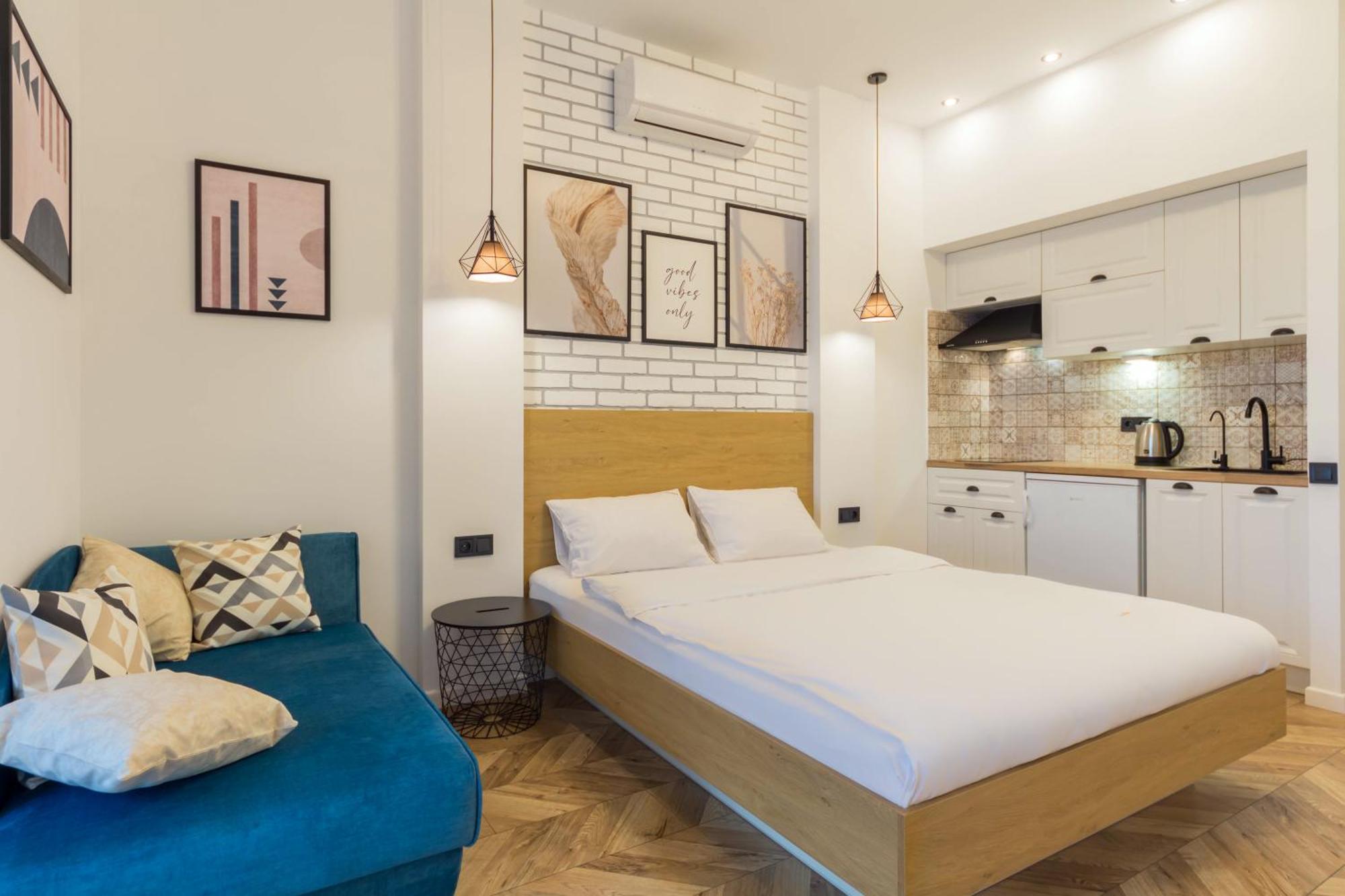 Design Apartments With Panoramic View Kyiv Exterior photo
