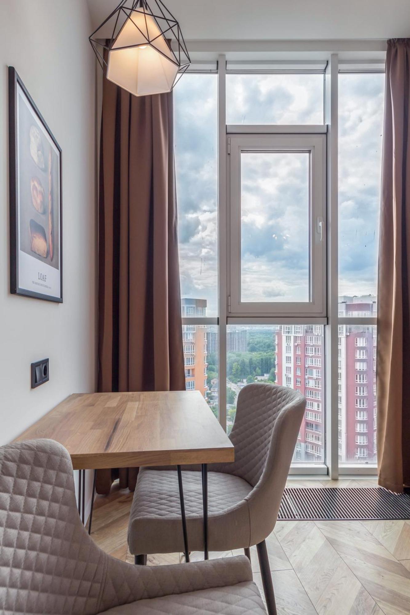Design Apartments With Panoramic View Kyiv Exterior photo